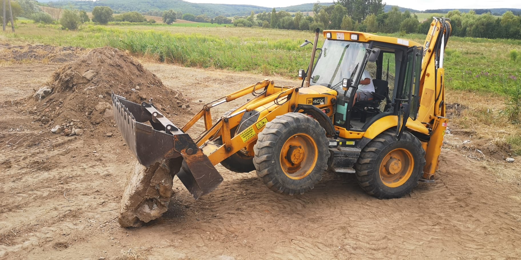 JCB 4CX kotró-rakodó